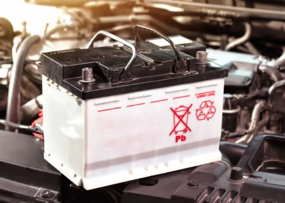Чи варто заряджати новий автомобільний акумулятор: поради та рекомендації