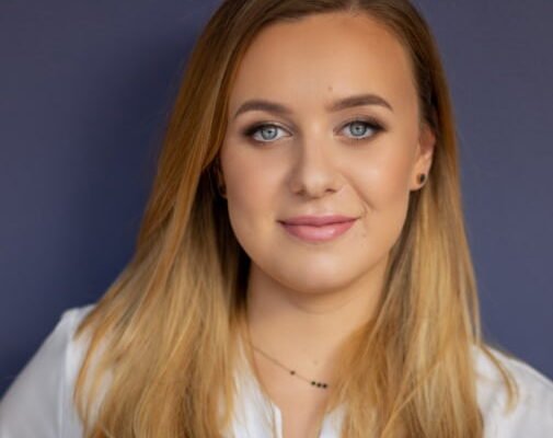 Чи варто змивати молочко для обличчя: експертна думка та поради