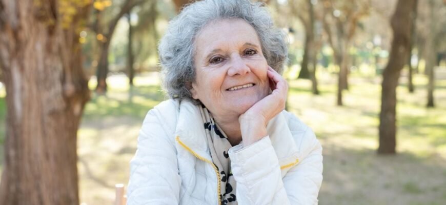 Доплата до пенсії після 75 років у 2023: умови та розмір виплат