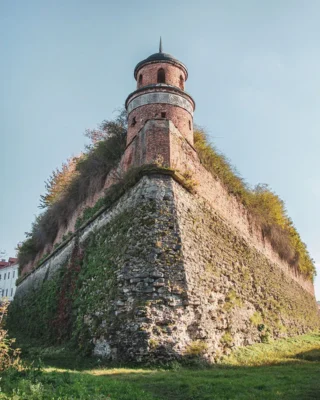 Дубенський замок: захоплюючі факти про історію та архітектуру пам’ятки