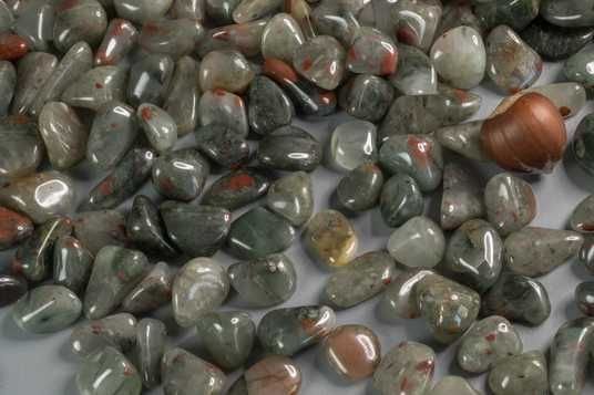 Геліотроп камінь: унікальні властивості та значення в житті людини