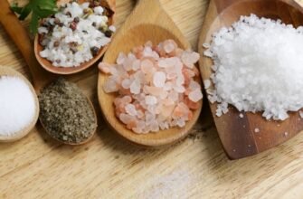 Кухонна сіль: властивості, користь та застосування в кулінарії