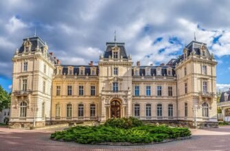 Невідомі факти про Палац Потоцьких: історія та таємниці пам’ятки