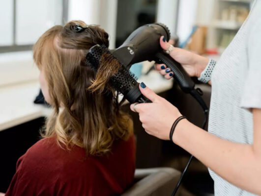 Обов’язкові предмети для вступу на перукаря: перелік і поради Абітурієнтам