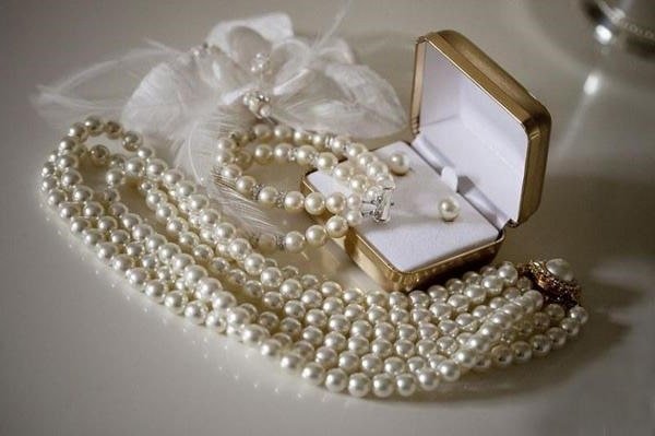 30 років весілля (перлинове весілля): яке це, що подарувати