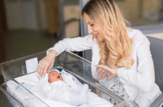 Що необхідно придбати для новонародженого в перший місяць життя?