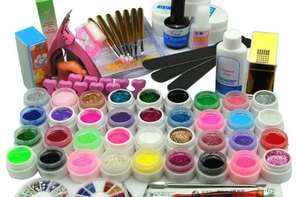 Що потрібно для манікюру: повний список необхідних інструментів