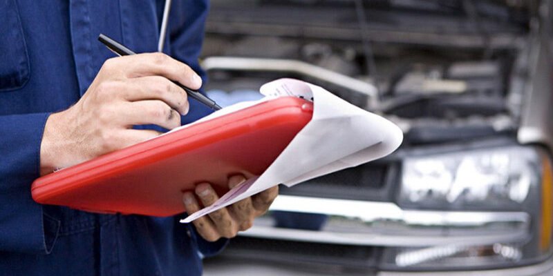 Що потрібно мати в автомобілі: обов’язкові речі для безпеки та комфорту