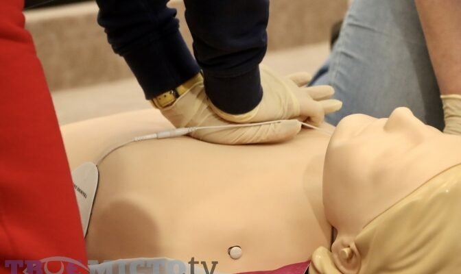 Що робити, якщо потерпілий не дихає: покрокова інструкція дій