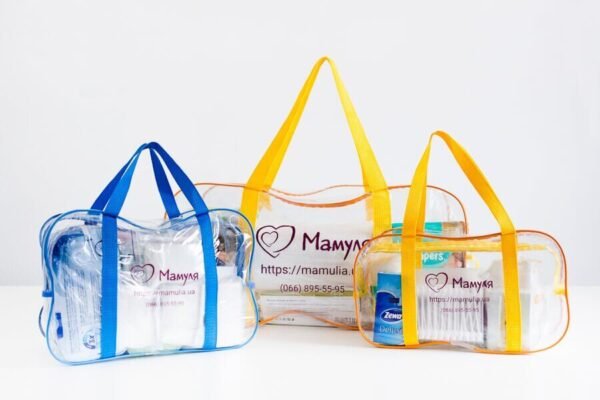 Що взяти з собою в пологовий будинок у 2026: повний список