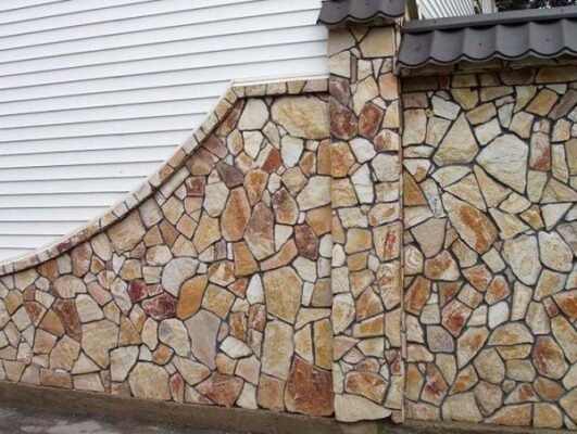 Скільки декоративного каменю потрібно для облицювання 1м2 поверхні?