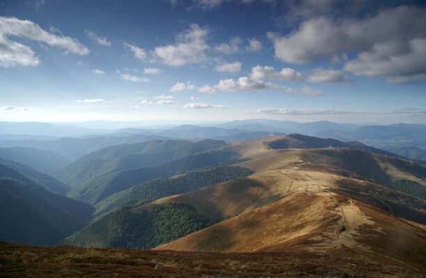 Скільки років Карпатам: історія та геологічний розвиток гірського хребта