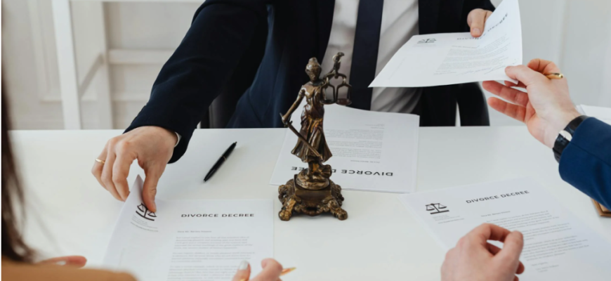 Скільки років навчання потрібно, щоб стати кваліфікованим юристом?