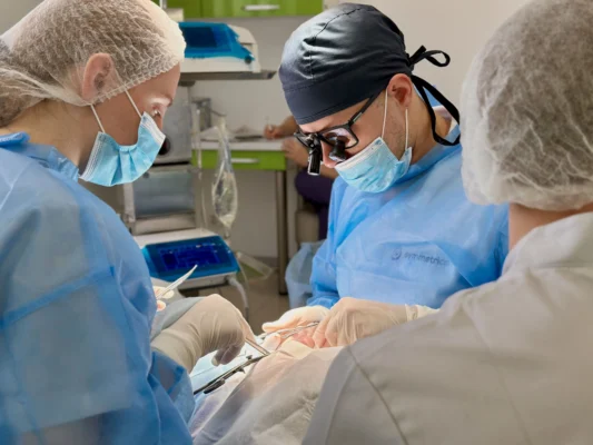 Скільки років потрібно вчитися на стоматолога в Україні: повний огляд