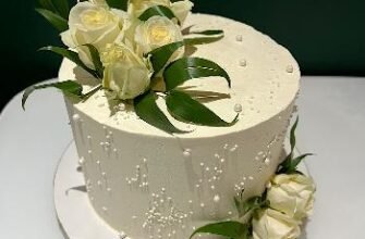 Торт на 30 років жінці: ідеї без мастики для особливого свята