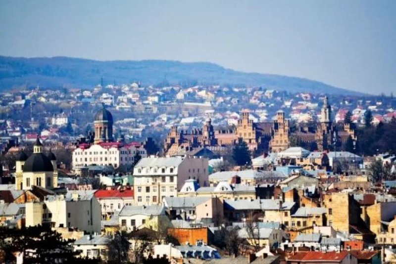 Перелік пам'яток архітектури та історії. Чернівці - Архітектурні ...