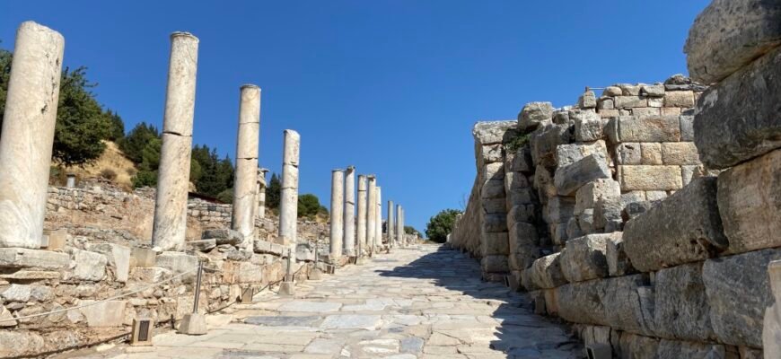 Цікаві факти про храм Артеміди в Ефесі: історія, легенди, архітектура