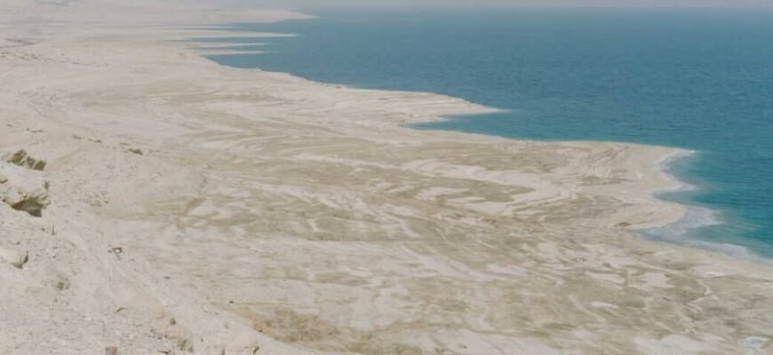 Цікаві факти про Мертве море: що ви ще не знали про це диво природи Цікаві факти про Мертве море: що ви ще не знали про це диво природи