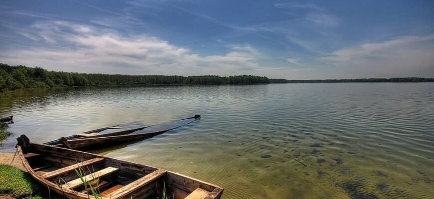 Цікаві факти про озеро Світязь: природа, історія та легенди. Цікаві факти про озеро Світязь: природа, історія та легенди.