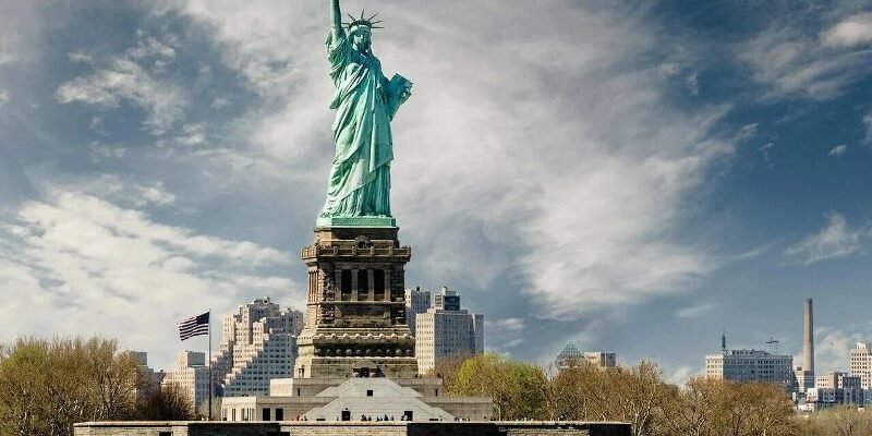 Цікаві факти про Статую Свободи: історія, символіка, несподіванки