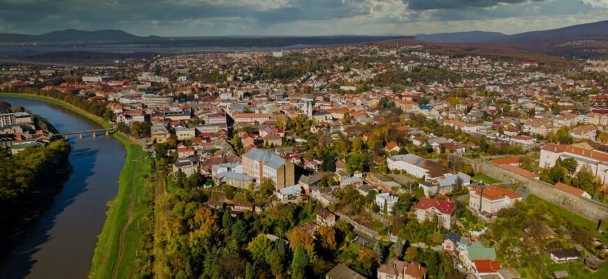 Цікаві факти про Ужгород: історія, культура та унікальні місця міста Цікаві факти про Ужгород: історія, культура та унікальні місця міста