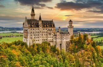 Цікаві факти про замок Нойшванштайн: історія, міфи та реальність