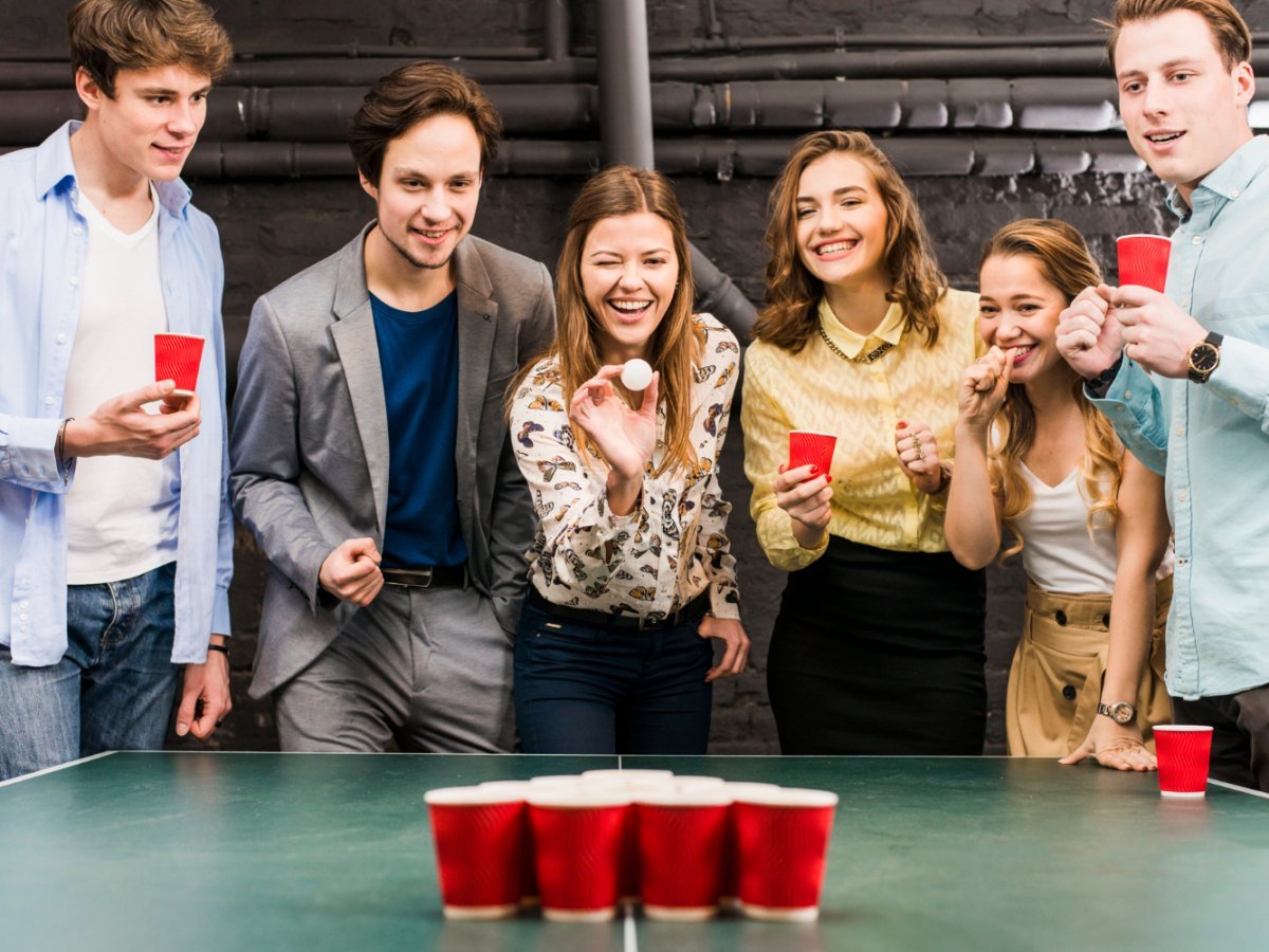 Ігри для компанії: ТОП 8 словесних ігор для великої веселої компанії