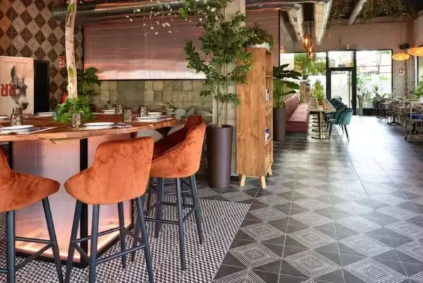 Цікаві кафе Києва: огляд найкращих місць для незабутнього відпочинку