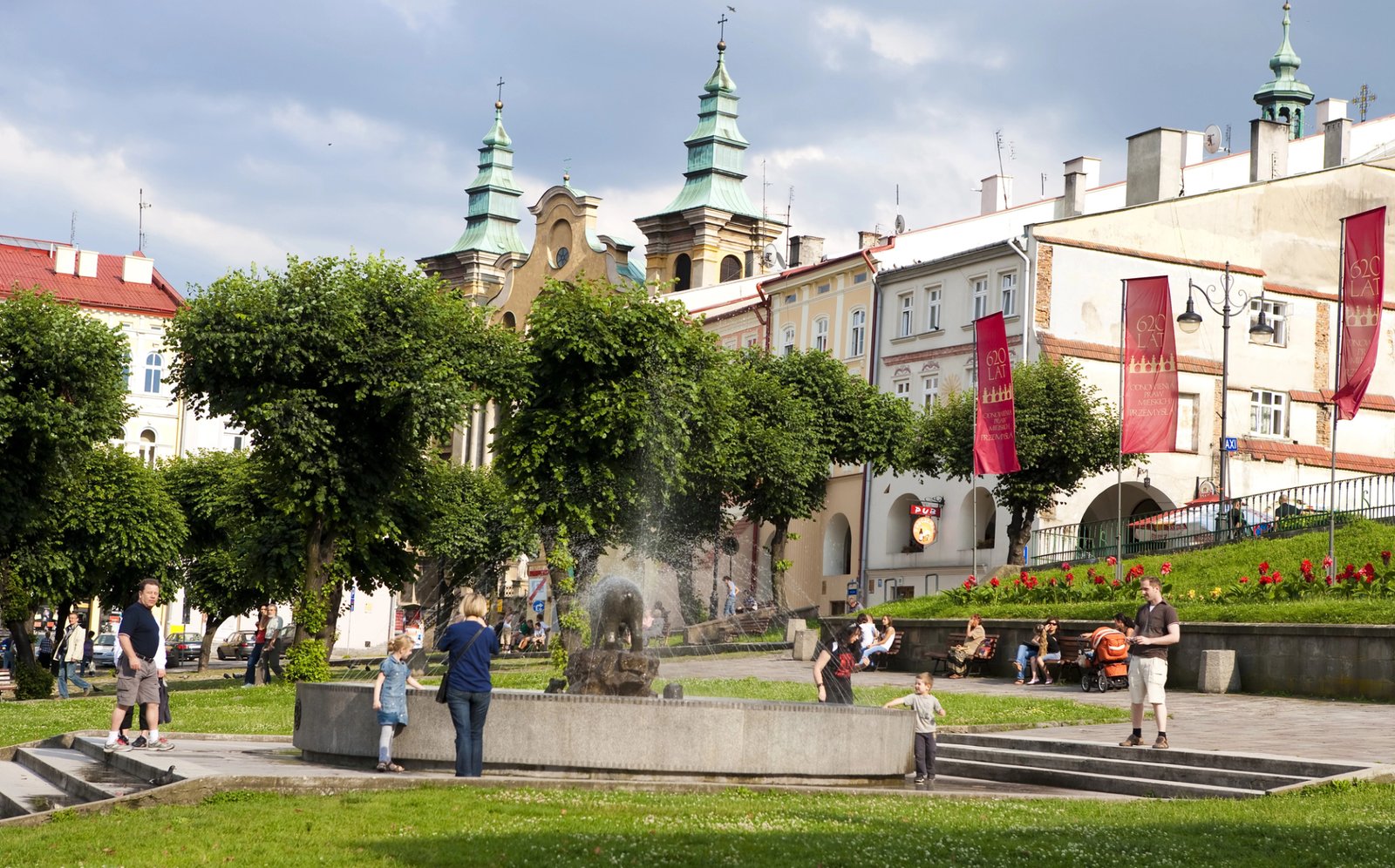 10 локацій у Польщі та Угорщині, які легко відвідати з України