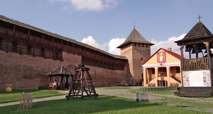 Цікаві місця у Луцьку: топ локацій для захопливих подорожей містом Цікаві місця у Луцьку: топ локацій для захопливих подорожей містом