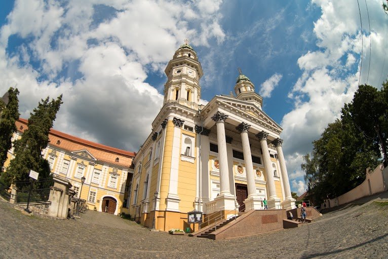 Ужгород: все про відпочинок, пам'ятки, перебування