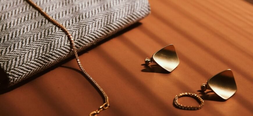 Цікаві прикраси: нові тренди та унікальні дизайнерські рішення