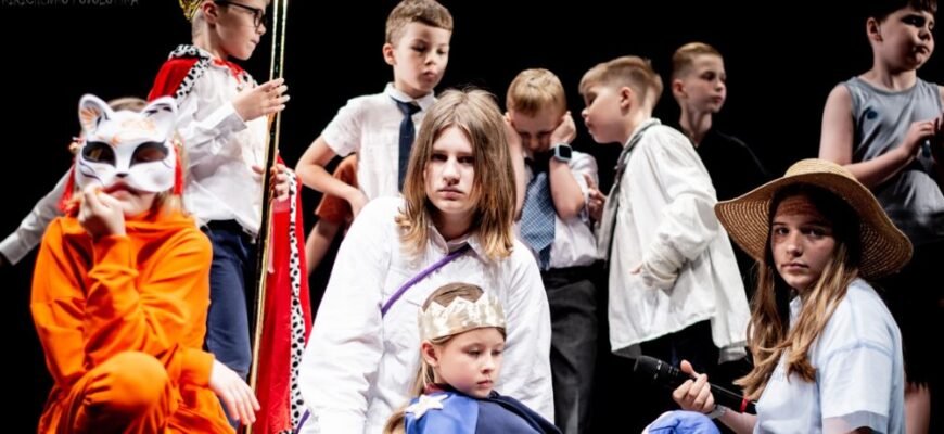 Цікаві п’єси для шкільного театру: кращі вибори для постановок Цікаві п’єси для шкільного театру: кращі вибори для постановок