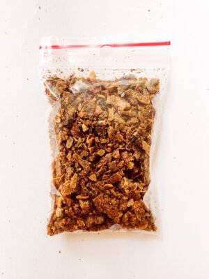 Властивості прополісу: природний засіб для здоров’я та імунітету Властивості прополісу: природний засіб для здоров’я та імунітету