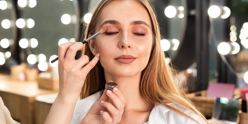 Які іспити потрібно скласти для поступлення на візажиста після 9 класу?