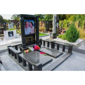 Ексклюзивні пам’ятники від виробника у Коростишеві: якість та стиль Ексклюзивні пам’ятники від виробника у Коростишеві: якість та стиль