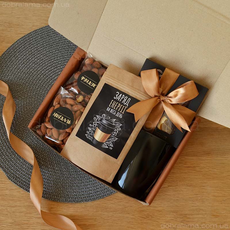 Подарунки колезі при звільненні, купити пам'ятні подарунки ...