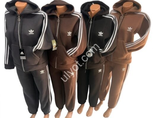 Купуйте Спортивні Костюми Оптом Від Виробника: Найкращі Пропозиції