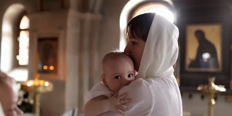 Подяка кума і кумі за хрещення: слова вдячності від люблячих батьків
