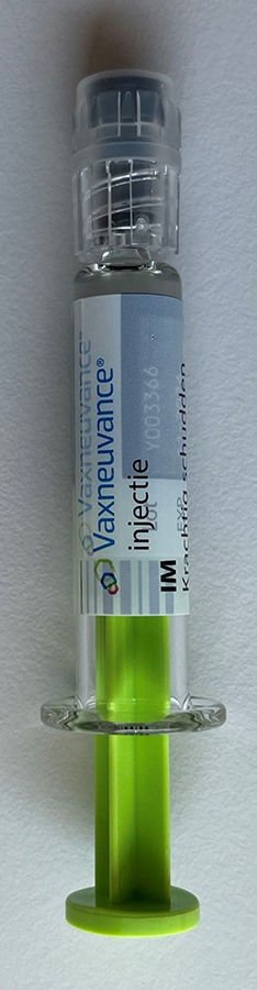 Вакцина «Ваксньюванс»