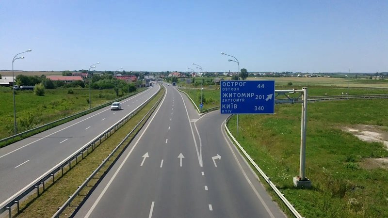 Яка відстань між Полтавою та Києвом: маршрути, факти, поради