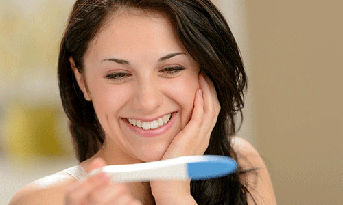 Перші ознаки вагітності: коли і як проявляються