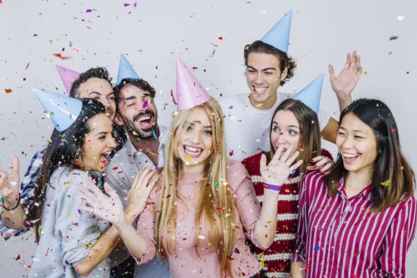 Як відсвяткувати 18-річчя хлопцю: ідеї для незабутнього дня народження