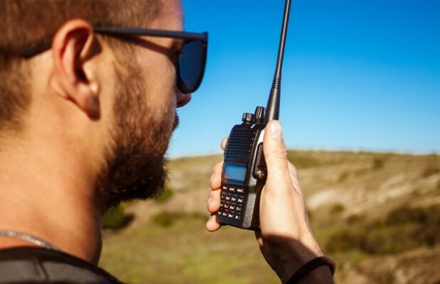 Рація не приймає сигнал: основні причини та способи усунення