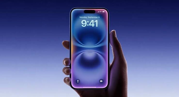 Скільки насправді коштує iPhone у 2026 році: ціна, розмитнення, ремонт і амортизація